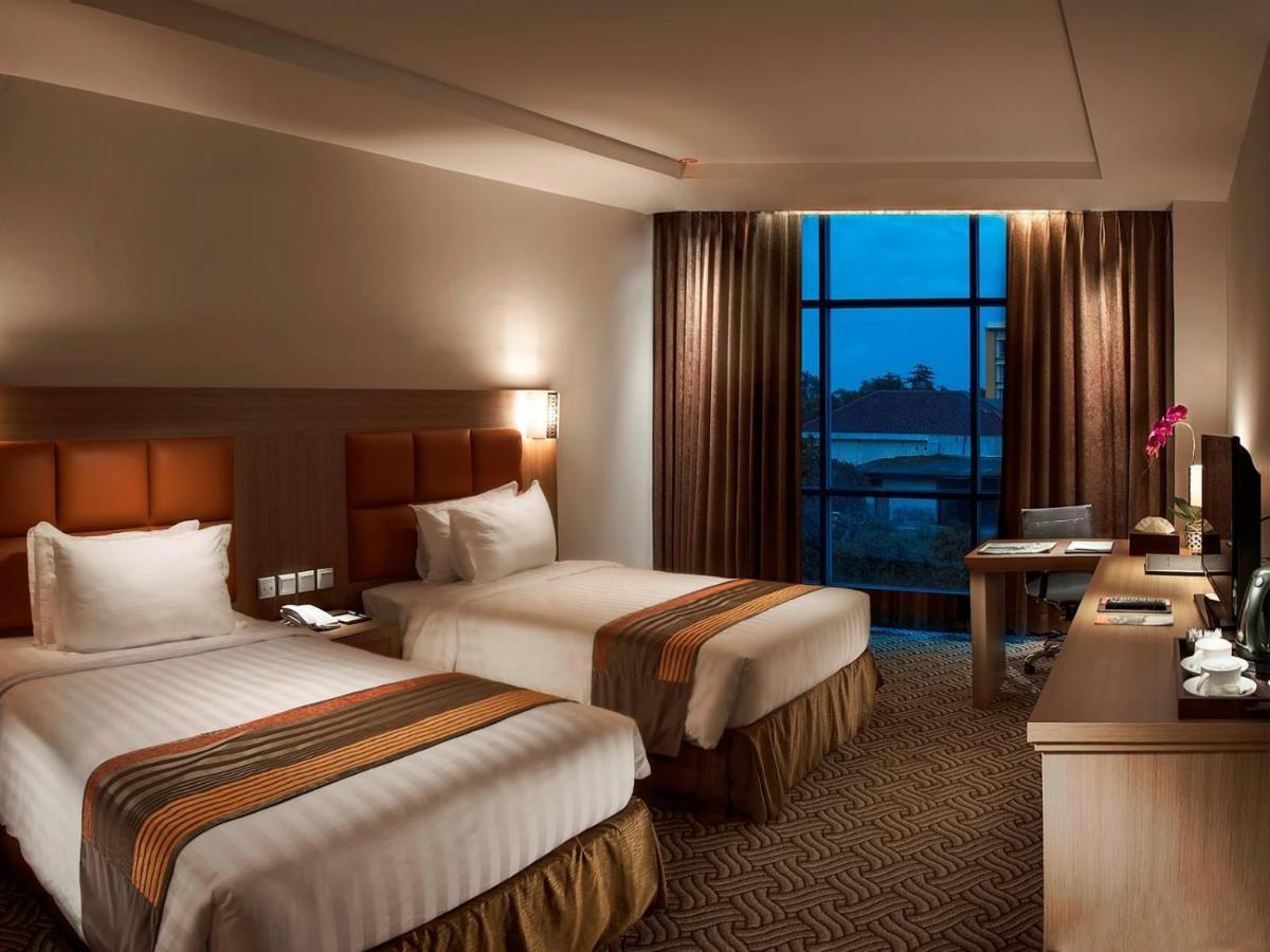 Cavinton Hotel Malioboro Yogyakarta By Tritama Hospitality Exteriér fotografie